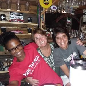 Meet your Posher, Sharon